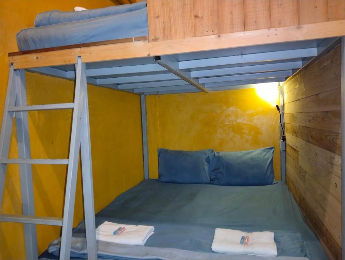 Time Sabai 32 Hostel Банкок Екстериор снимка
